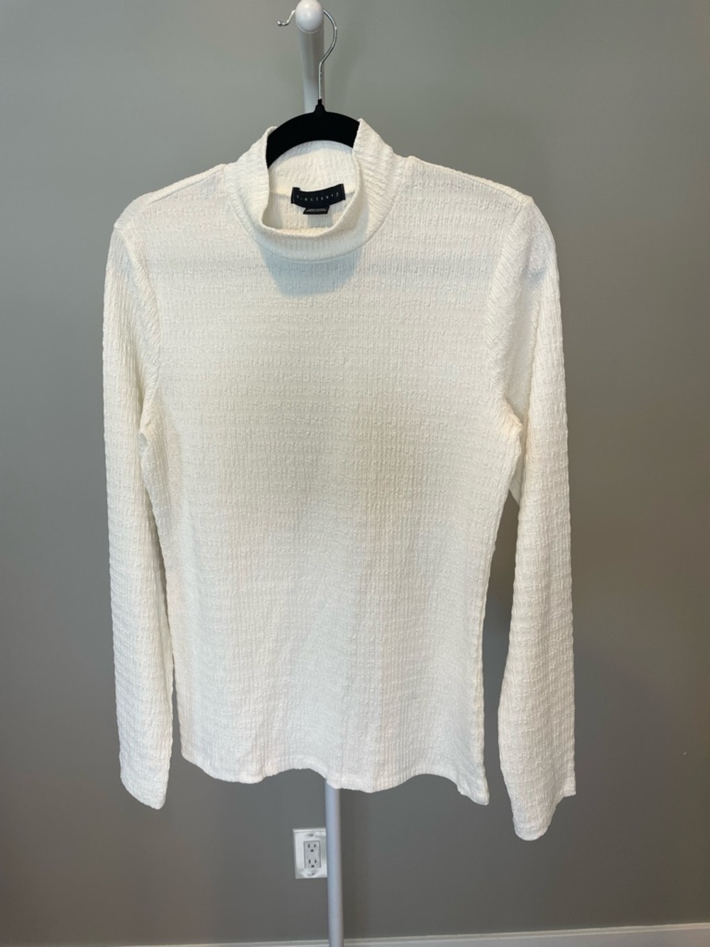 Sanctuary Cream Textured Mock Neck Top NWOT